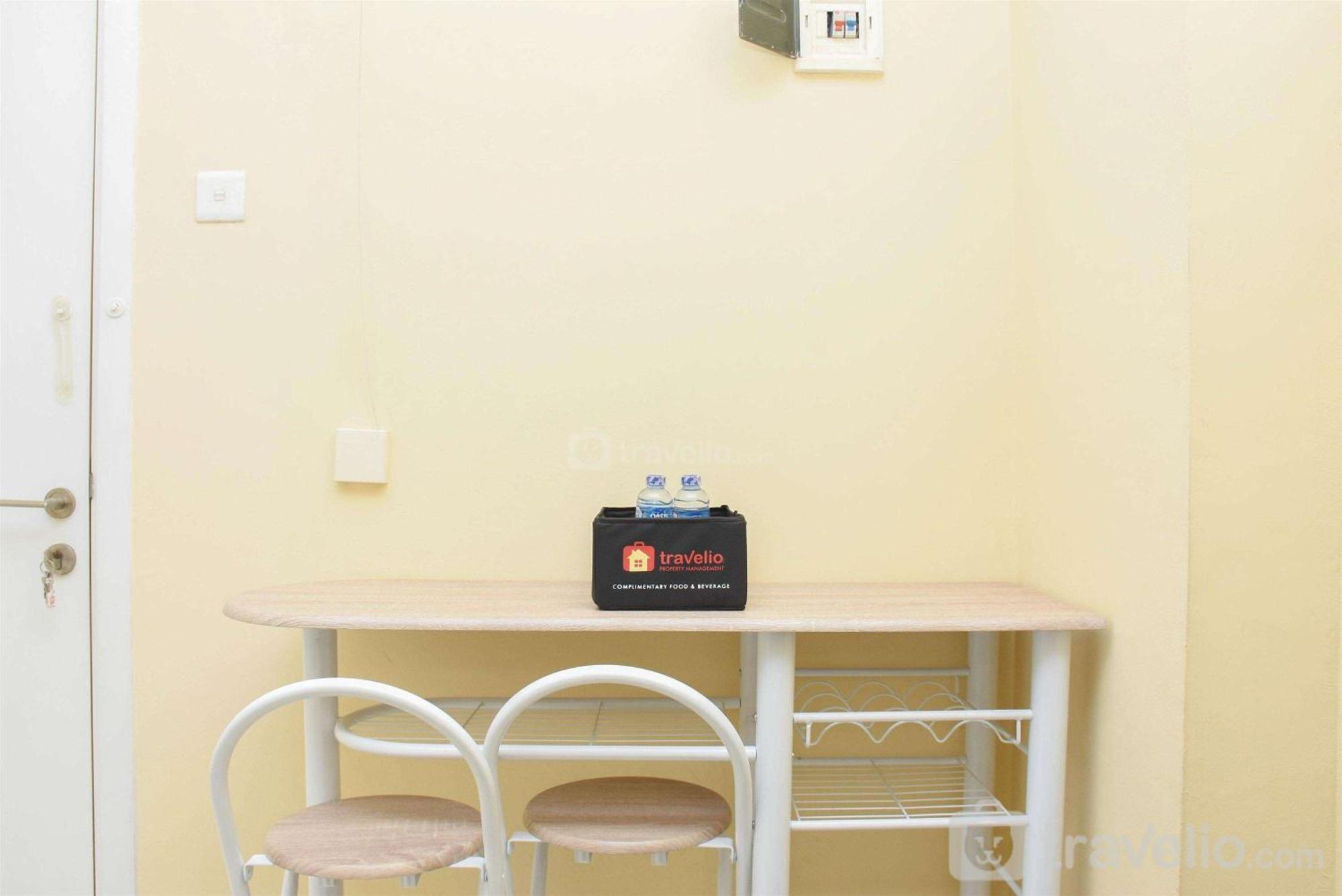 Comfort And Homey 2br At Pramuka By Travelio