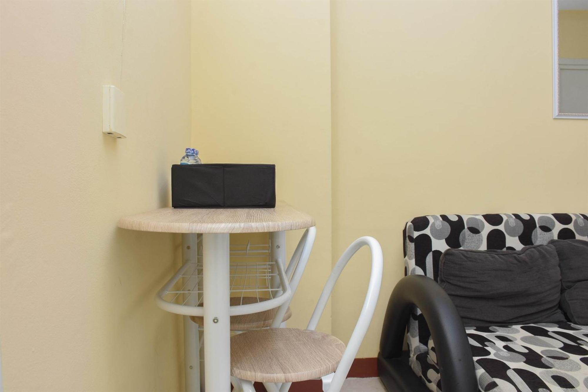 Comfort And Homey 2br At Pramuka By Travelio * Jakarta